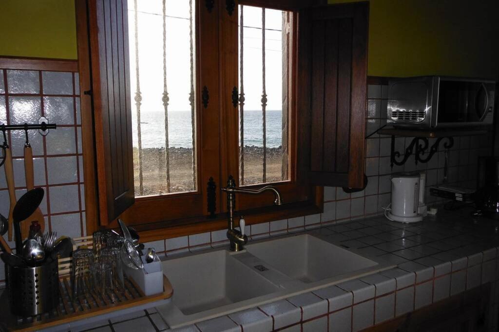 Casa Costera Playa De Tasarte Villa San Nicolás Exterior photo